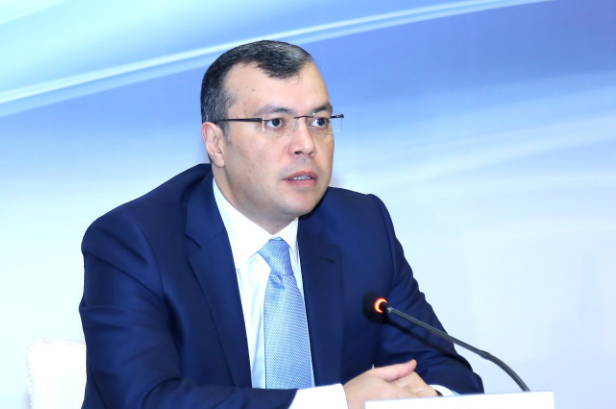 sahil-babayevden-sehid-aileleri-ve-muharibe-elillerine-verilecek-evlerle-bagli-aciqlama